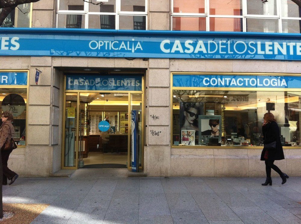 CASA DE LOS LENTES OPTICALIA 