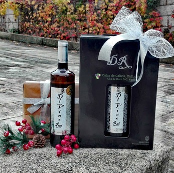 Estuche 3 botellas Divino Rei D.O. Ribeiro, edición especial navidad