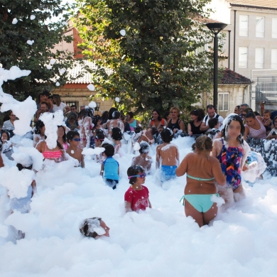 Fiesta de la espuma infantil Ourense 2018