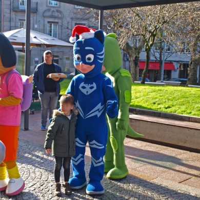 Visita de Papa Noel e os seus amigos