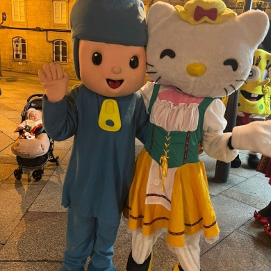 Visita de los reyes magos y personajes de Disney Ourense Centro