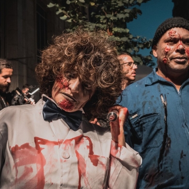 Invasión Zombie Ourense Centro - "Compra sen Medo"