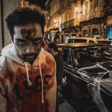 Invasión Zombie Ourense Centro - "Compra sen Medo"