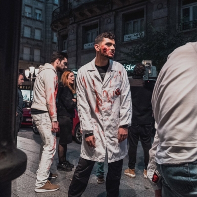 Invasión Zombie Ourense Centro - "Compra sen Medo"