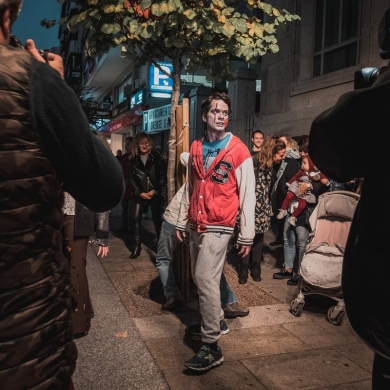 Invasión Zombie Ourense Centro - "Compra sen Medo"